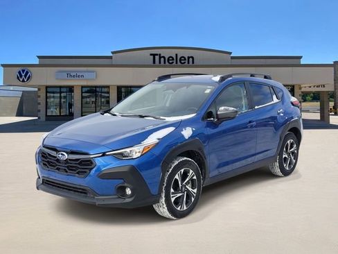 Used 2025 Subaru Crosstrek 2.0i Premium image 2
