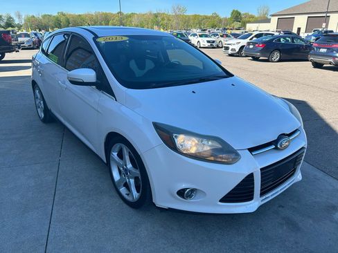 Used 2013 Ford Focus Titanium FWD image 3