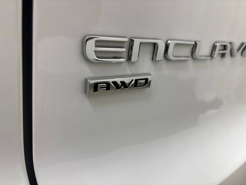 Used 2026 Buick Enclave Sport Touring AWD/4WD image 13