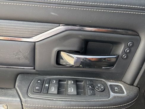 Used 2022 RAM 2500 Limited image 5