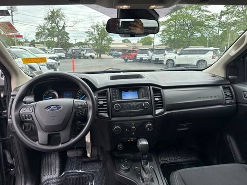 Used 2020 Ford Ranger XL w/ Equipment Group 101A Mid AWD/4WD image 19