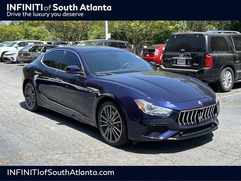 Used 2020 Maserati Ghibli S RWD image 1