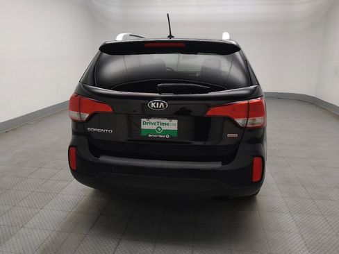 Used 2014 Kia Sorento LX w/ Premium Package image 7