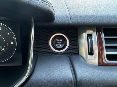 Used 2017 Land Rover Range Rover HSE image 71