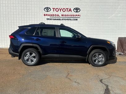 New 2025 Toyota RAV4 XLE