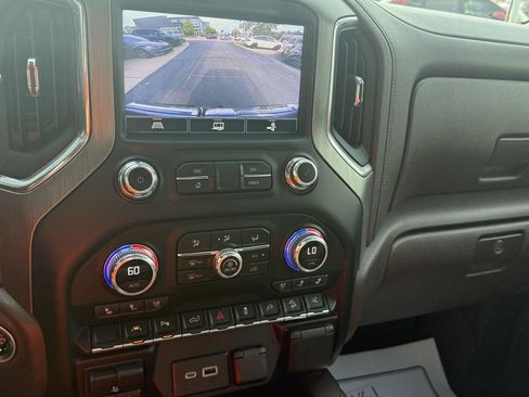 Used 2021 GMC Sierra 1500 Denali w/ Denali Premium Package AWD/4WD image 42