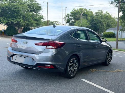Used 2020 Hyundai Elantra Limited FWD image 6