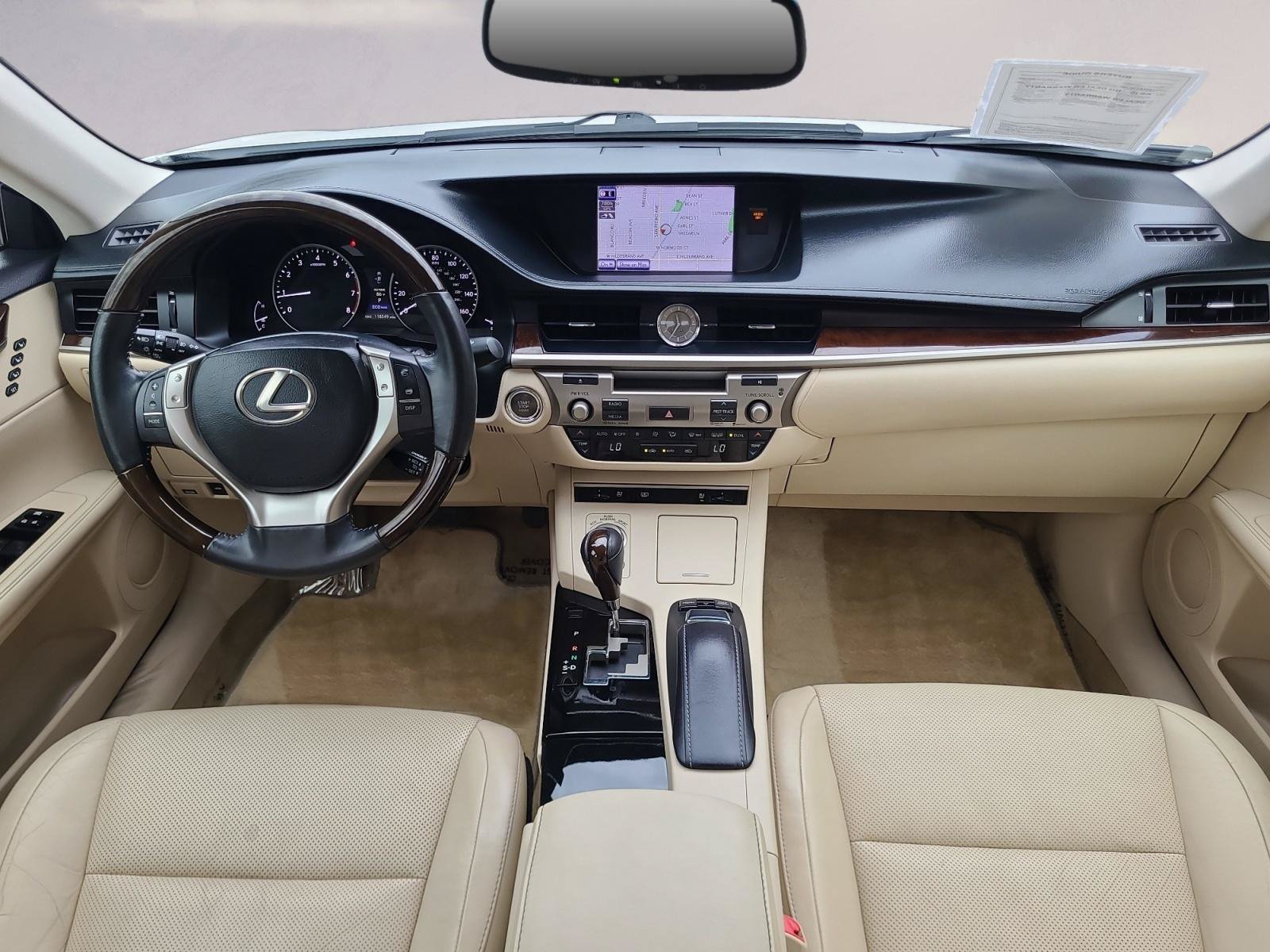Used 2013 Lexus ES 350 w/ Luxury Pkg FWD image 17