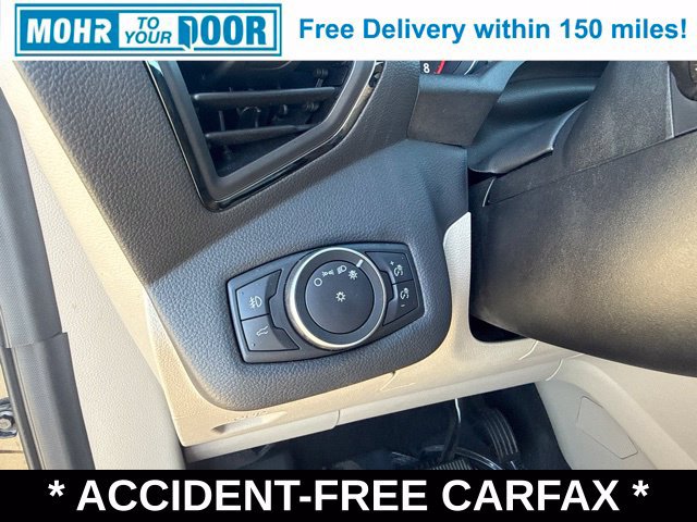 Used 2018 Ford Escape Titanium w/ Ford Safe & Smart Package FWD image 29