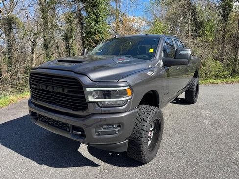 Used 2024 RAM 2500 Laramie w/ Night Edition image 2