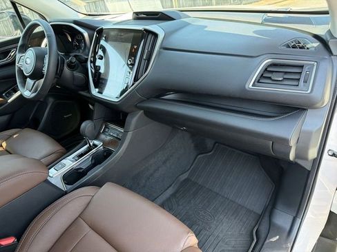 Certified 2025 Subaru Ascent Touring w/ Popular Package #2 AWD/4WD image 34