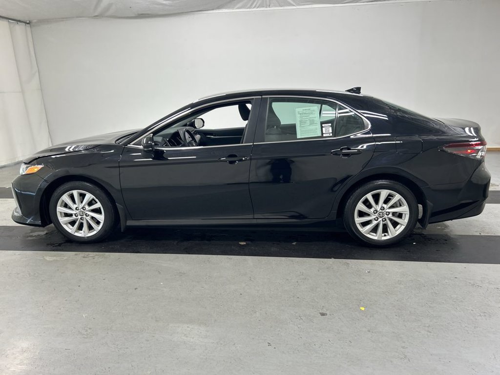 Used 2024 Toyota Camry LE FWD image 6