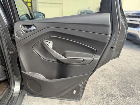 Used 2016 Ford Escape SE w/ SE Leather Comfort Package image 24