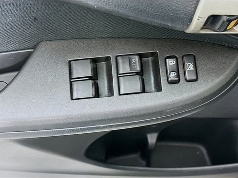 Used 2009 Toyota Corolla S image 15