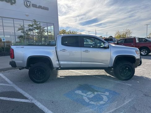 Used 2018 Chevrolet Colorado ZR2 image 35