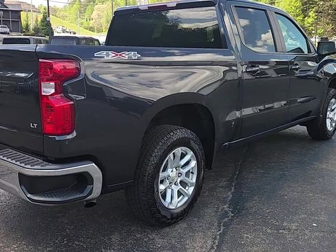 Used 2022 Chevrolet Silverado 1500 LT image 8