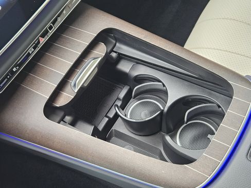 Certified 2025 Mercedes-Benz E 350 Sedan image 21