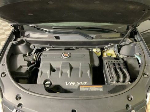 Used 2014 Cadillac SRX Luxury image 37