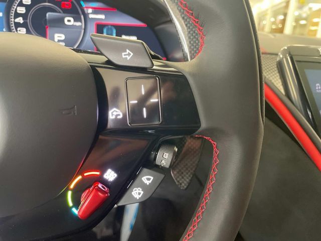 Used 2024 Ferrari Roma RWD image 35