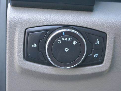 Used 2018 Ford F150 XL w/ XL Power Equipment Group image 26