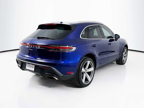 Certified 2026 Porsche Macan AWD/4WD image 9