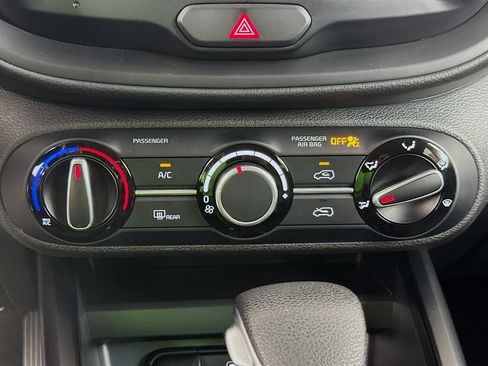 Used 2024 Kia Soul LX w/ Option Group 015 image 23