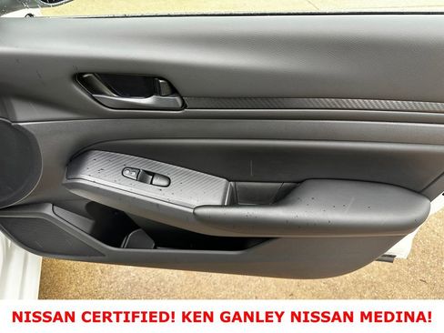 Certified 2025 Nissan Altima 2.5 S FWD image 48
