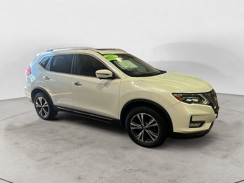 Used 2017 Nissan Rogue SL w/ SL Premium Package AWD/4WD image 8