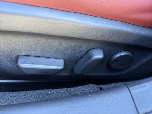 New 2026 MAZDA MAZDA3 Hatchback w/Premium Plus Pkg image 12