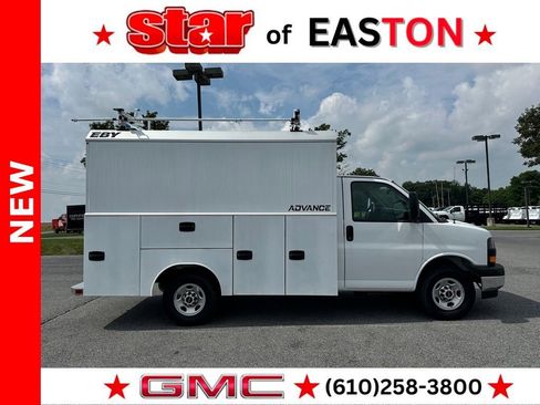 New 2025 GMC Savana 3500 w/ Power Convenience Package image 3