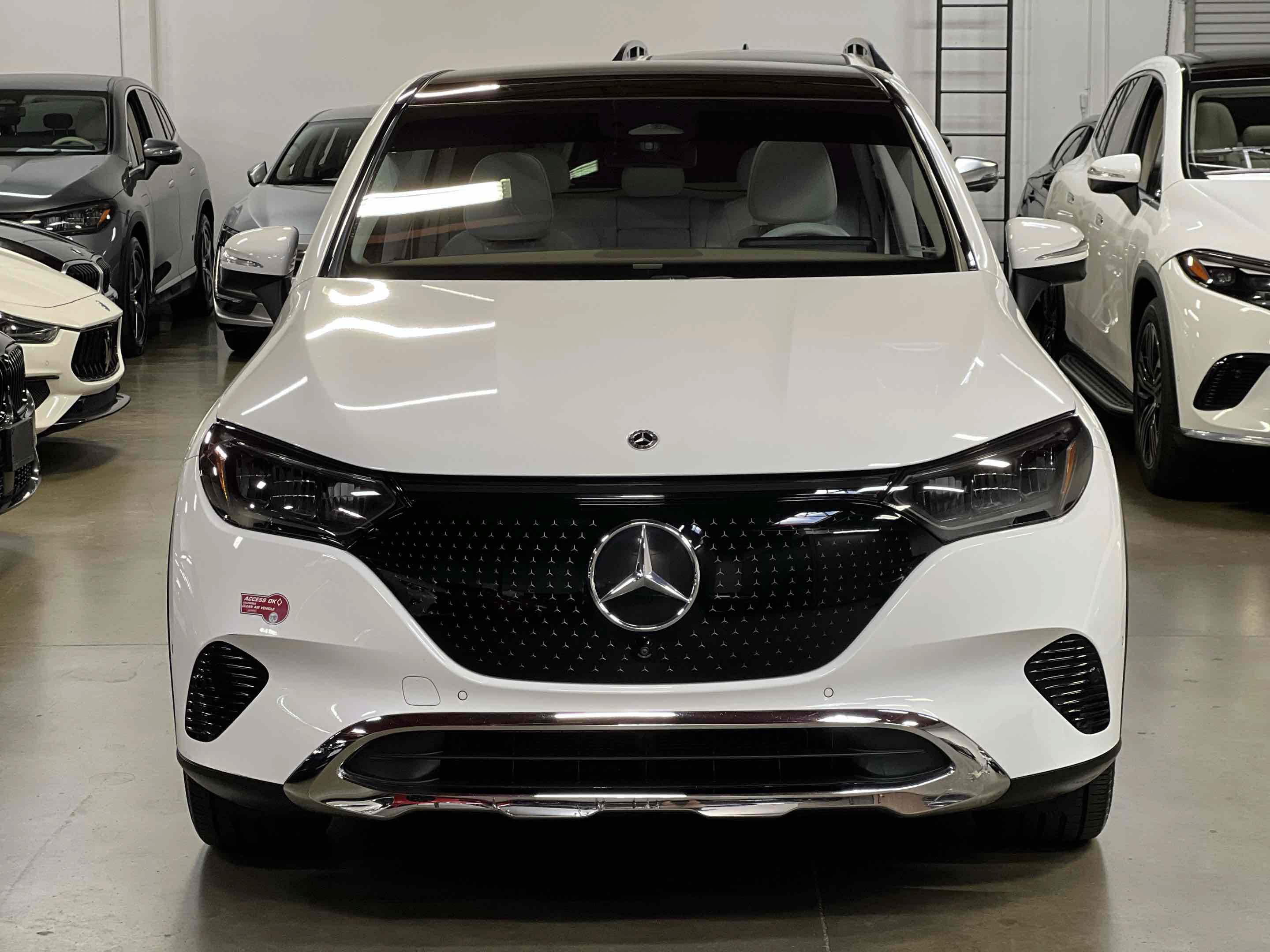 Used 2023 Mercedes-Benz EQE 350+ SUV image 28