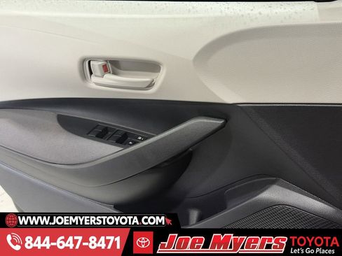 Used 2026 Toyota Corolla LE image 25