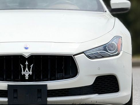 Used 2017 Maserati Ghibli S Q4 AWD/4WD image 15