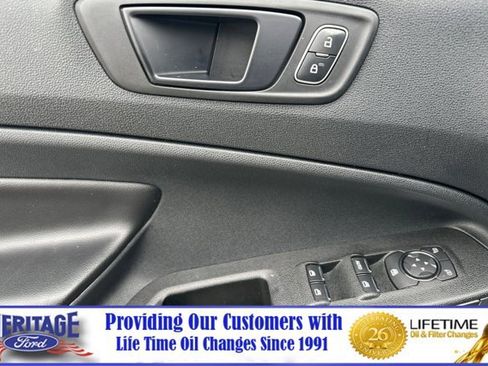 Certified 2022 Ford EcoSport SES image 11