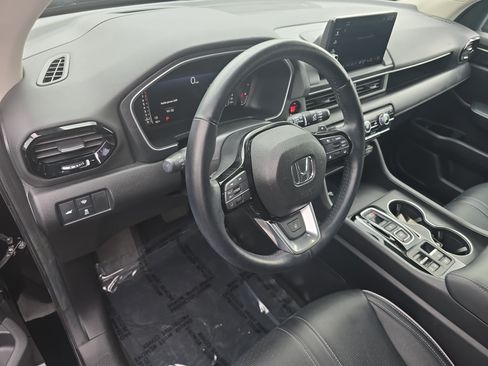 Used 2023 Honda Pilot Elite image 17