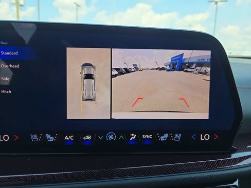 New 2027 Chevrolet Traverse RS w/ LPO, Floor Liner Package FWD image 23