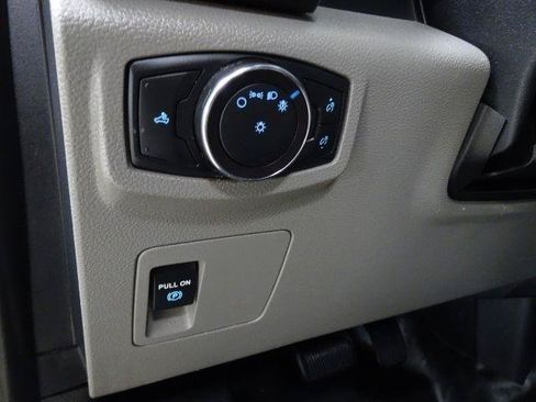Used 2018 Ford F150 XL w/ Equipment Group 101A Mid AWD/4WD image 23