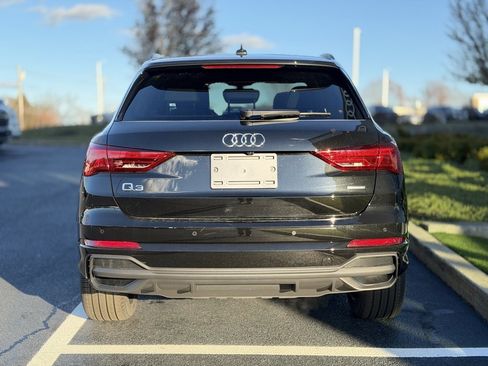 New 2025 Audi Q3 2.0T Premium image 5