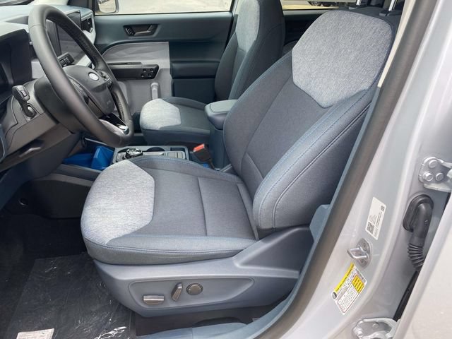 New 2026 Ford Maverick XLT w/ XLT Luxury Package FWD image 12