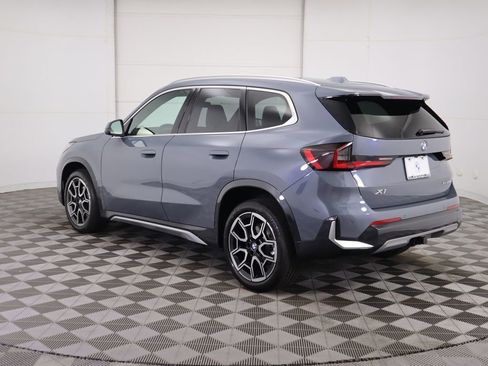 Used 2025 BMW X1 xDrive28i w/ Technology Package image 8