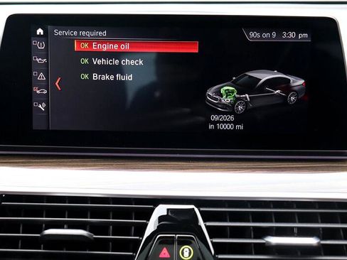 Used 2019 BMW 540i xDrive w/ Executive Package image 27