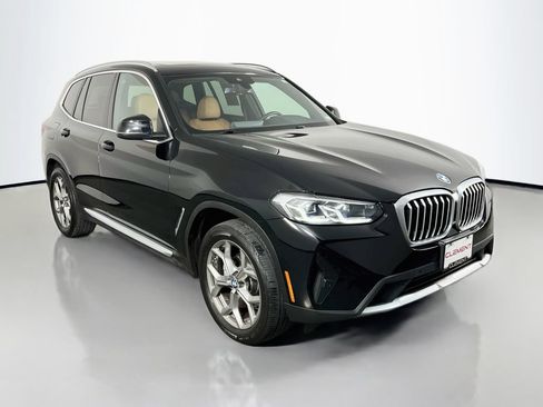 Used 2023 BMW X3 xDrive30i AWD/4WD image 4