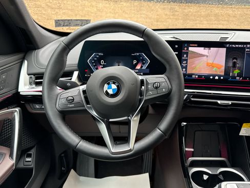 Used 2025 BMW X1 xDrive28i w/ Convenience Package image 10