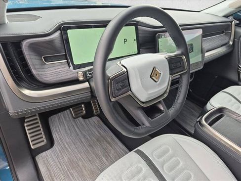 Used 2024 Rivian R1S Adventure AWD/4WD image 10