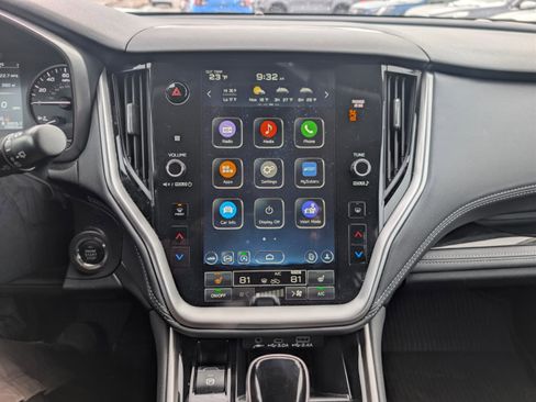 Used 2024 Subaru Outback Limited image 16