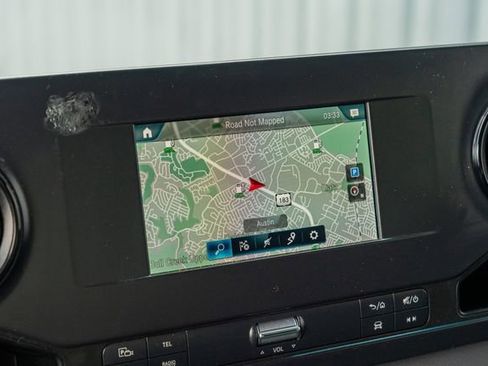 Used 2019 Mercedes-Benz Sprinter 2500 image 29