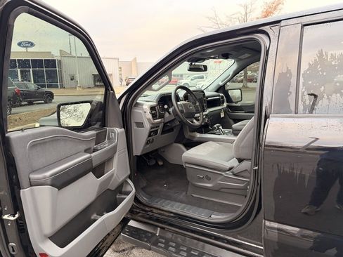 Certified 2023 Ford F150 Lightning XLT image 10