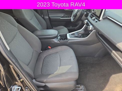 Used 2023 Toyota RAV4 XLE image 15