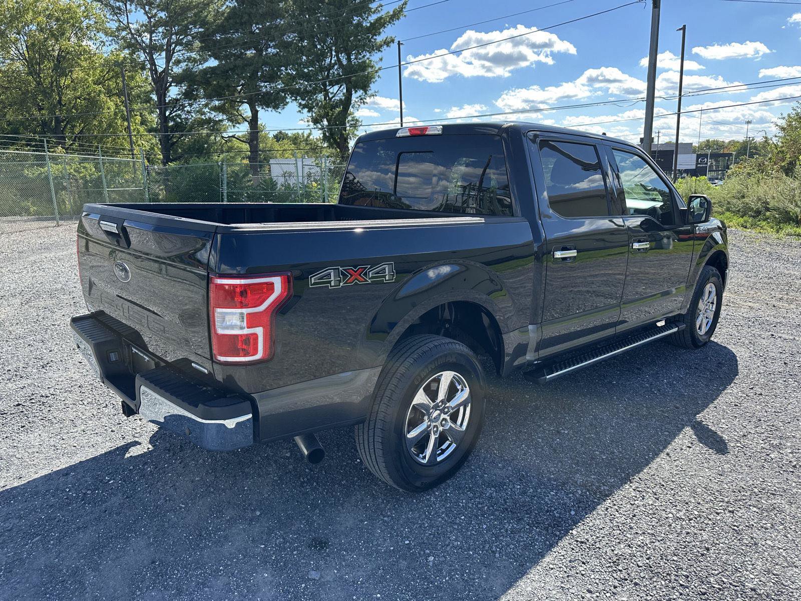 Used 2019 Ford F150 XLT w/ Equipment Group 302A Luxury AWD/4WD image 7