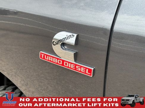 Used 2024 RAM 3500 Tradesman w/ Chrome Appearance Group AWD/4WD image 13
